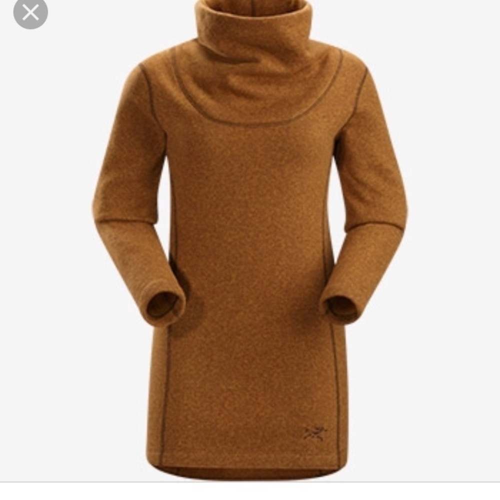 Arc’teryx women’s sweater